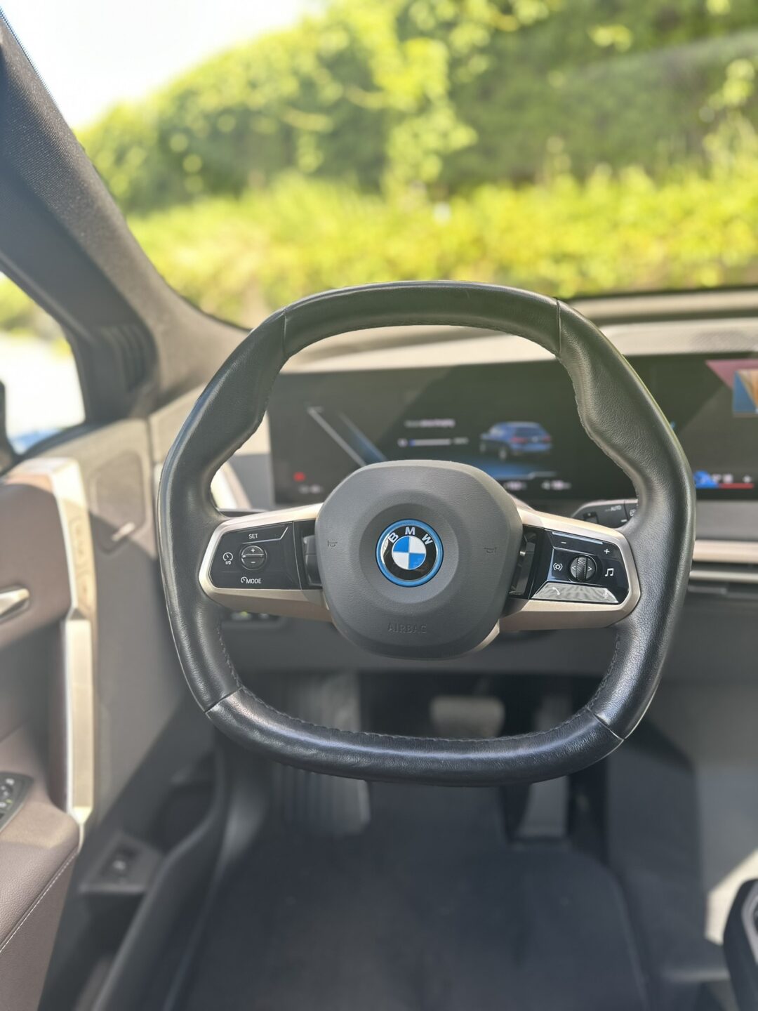 BMW iX 2023