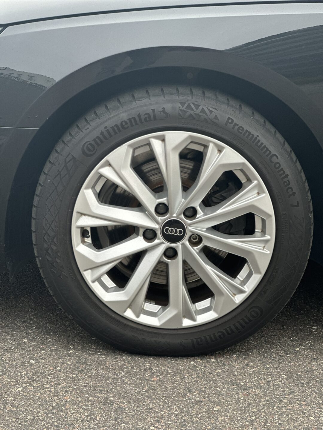Audi A4 2023